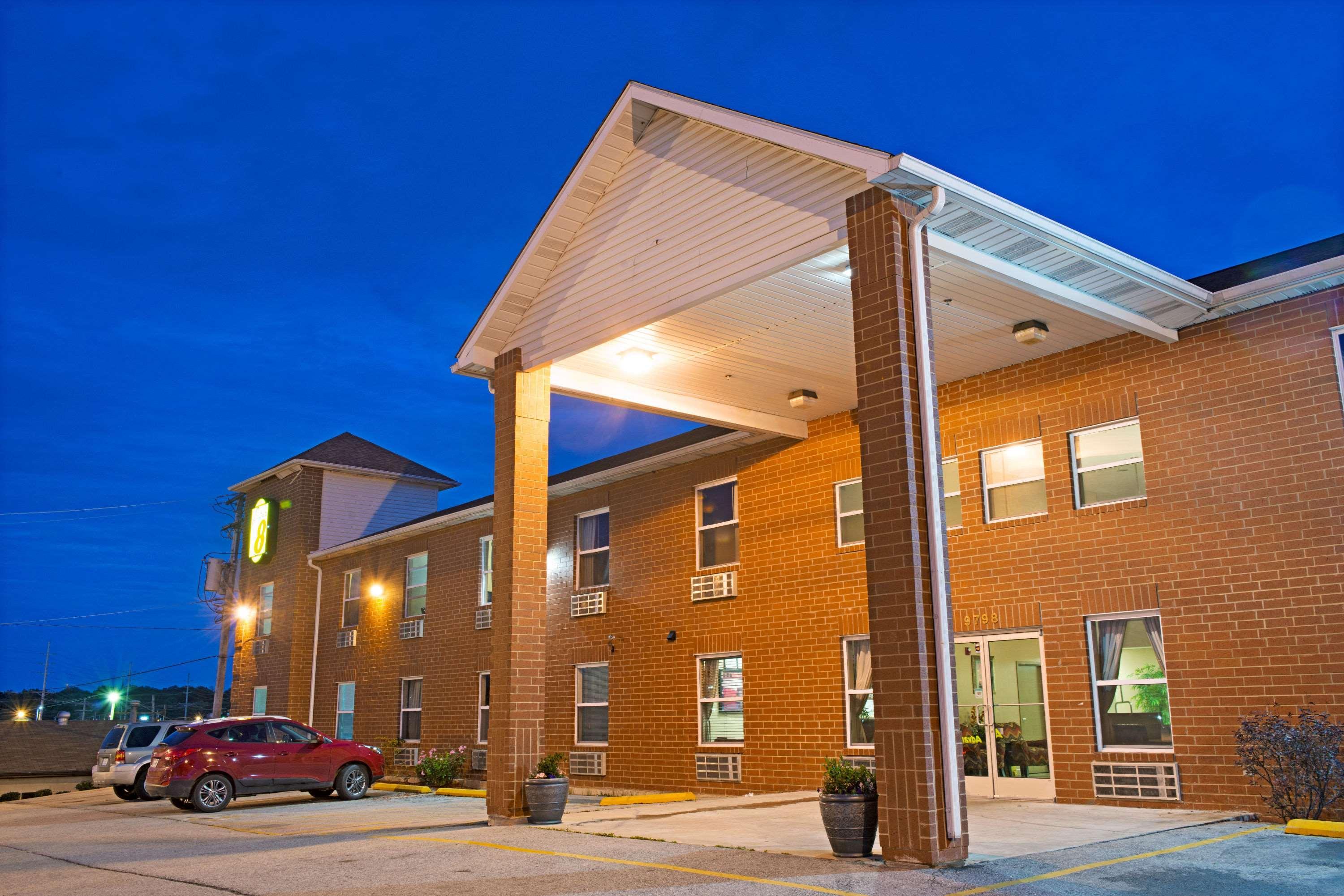 Готель Super 8 By Wyndham St. Louis Airport Woodson Terrace Екстер'єр фото