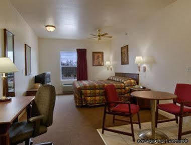Готель Super 8 By Wyndham St. Louis Airport Woodson Terrace Екстер'єр фото